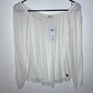NWT hollister off the shoulder top